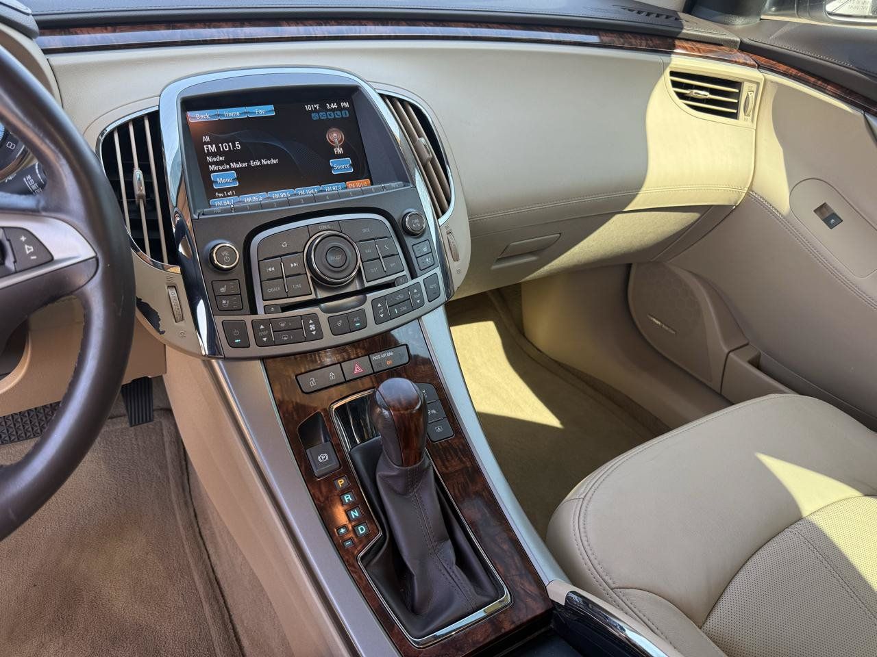 Used 2013 Buick LaCrosse Touring FWD image 10
