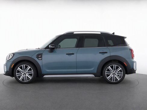 Used 2024 MINI Cooper Countryman S FWD image 3