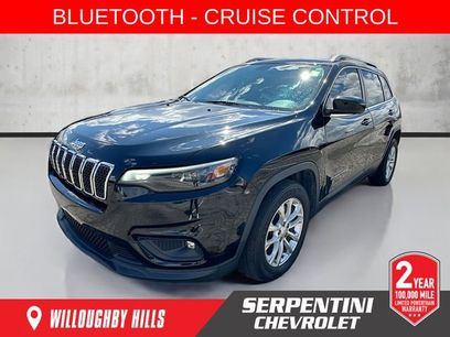 Used 2019 Jeep Cherokee Latitude w/ Popular Appearance Group