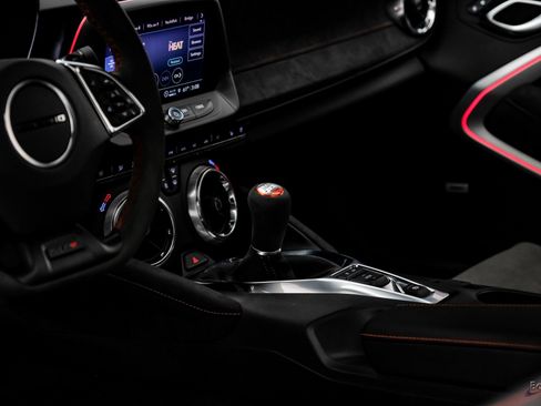 Used 2023 Chevrolet Camaro ZL1 image 52