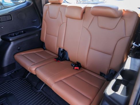 Used 2025 Kia Telluride EX X-Line image 29