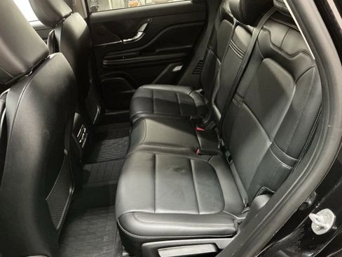 Used 2023 Lincoln Corsair Reserve w/ Equipment Group 201A image 11