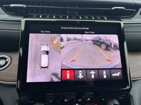 New 2025 Jeep Grand Cherokee L Summit image 22