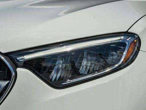 Certified 2025 Mercedes-Benz GLC 350e 4MATIC image 13