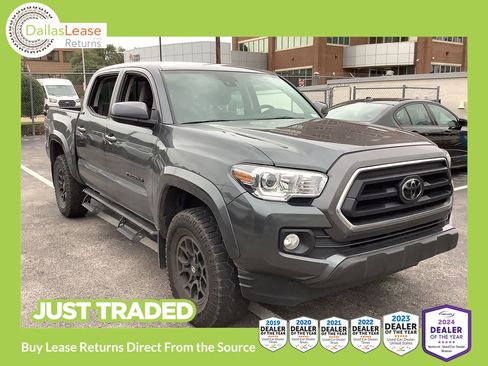 Used 2022 Toyota Tacoma SR5 RWD image 1