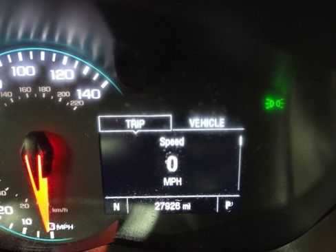 Certified 2019 Chevrolet Trax LT w/ LT Convenience Package image 7