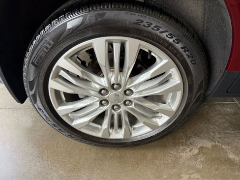 Used 2018 Cadillac XT5 Premium Luxury AWD/4WD image 35