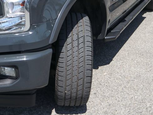Used 2017 Ford F150 XLT w/ Equipment Group 302A Luxury AWD/4WD image 49