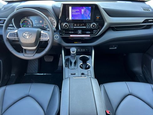 New 2026 Toyota Highlander XLE AWD/4WD image 38