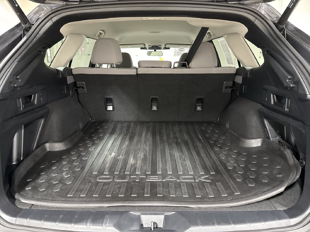 Used 2023 Subaru Outback Premium AWD/4WD image 23
