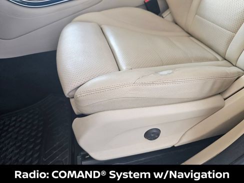 Used 2018 Mercedes-Benz GLC 300 4MATIC image 19