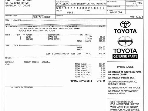 Used 2024 Nissan Pathfinder Platinum w/ Black Appearance Package image 12