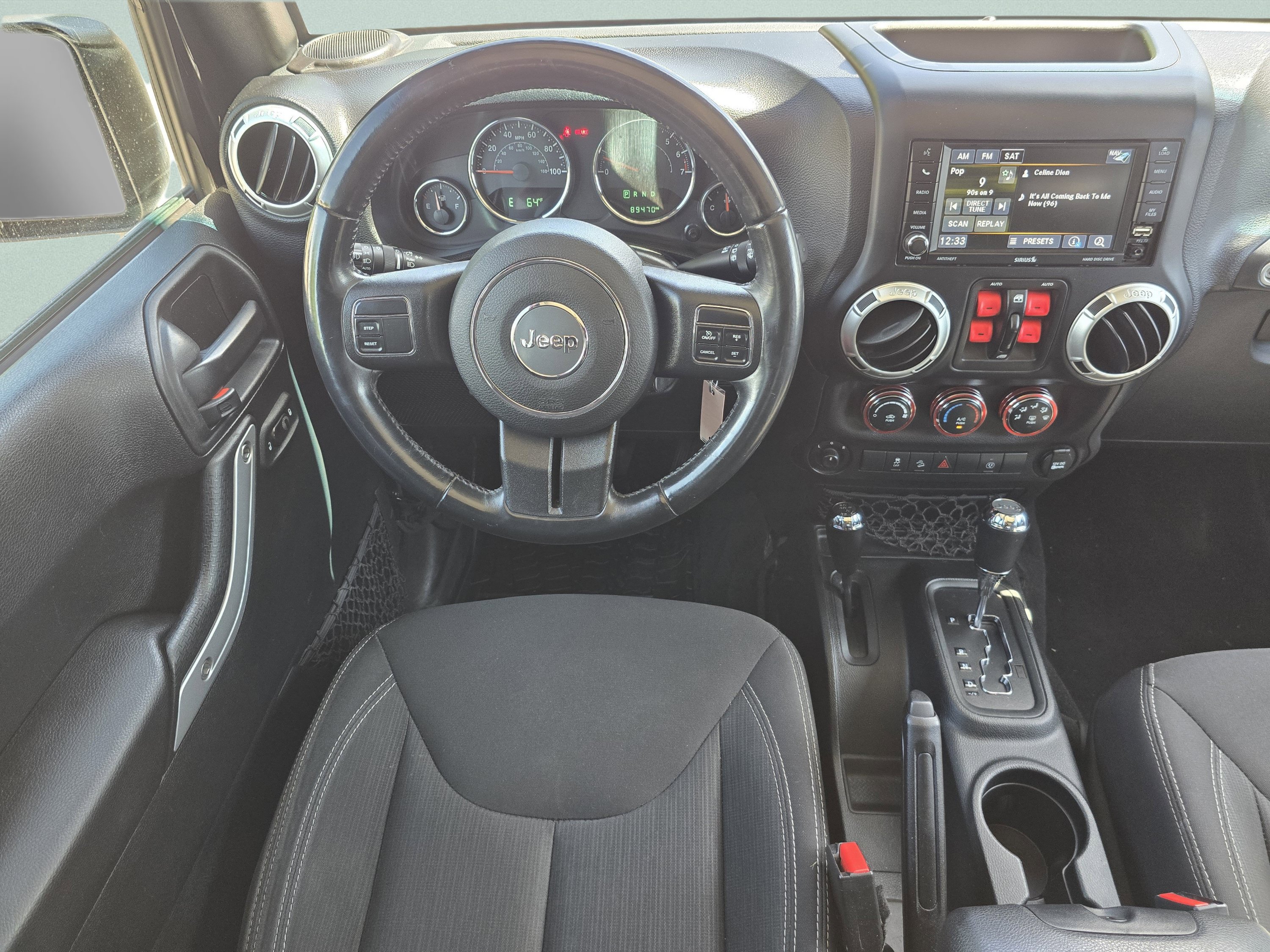 Used 2018 Jeep Wrangler Unlimited Sahara AWD/4WD image 24