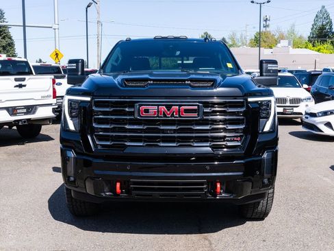 Used 2024 GMC Sierra 2500 AT4 w/ AT4 Premium Plus Package AWD/4WD image 2
