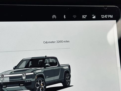 Used 2022 Rivian R1T Adventure AWD/4WD image 34