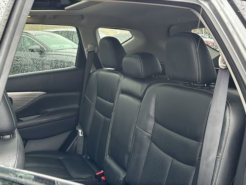 Used 2018 Nissan Murano Platinum w/ Cargo Package image 27