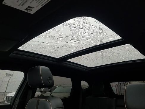 Used 2019 Chevrolet Blazer Premier w/ Sun and Wheels Package image 22