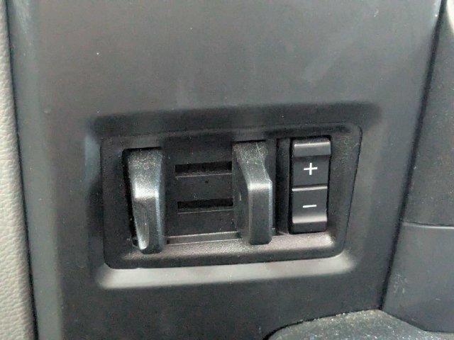 Used 2018 Ford F150 XL w/ Equipment Group 101A Mid RWD image 32