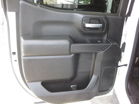 Used 2019 Chevrolet Silverado 1500 W/T w/ WT Convenience Package AWD/4WD image 28