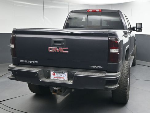 Used 2016 GMC Sierra 2500 Denali w/ Duramax Plus Package image 8