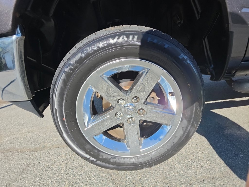 Used 2015 RAM 1500 Big Horn AWD/4WD image 38