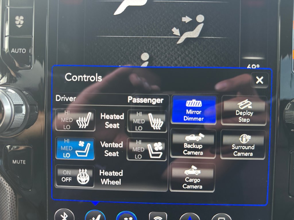 Used 2021 RAM 3500 Limited AWD/4WD image 19