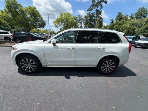 Used 2023 Volvo XC90 B5 Core w/ Protection Package Premier AWD/4WD image 9