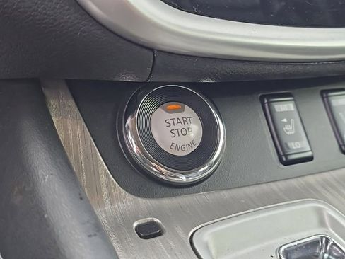 Used 2017 Nissan Murano SL AWD/4WD image 24