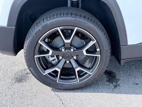 New 2026 Jeep Cherokee Overland w/ Trailer Tow Group AWD/4WD image 37