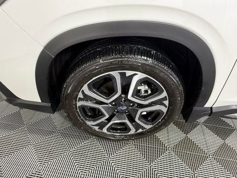 Used 2026 Subaru Ascent Touring w/ Popular Package #1 AWD/4WD image 12