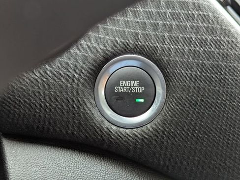 Used 2025 Chevrolet Malibu LT image 15