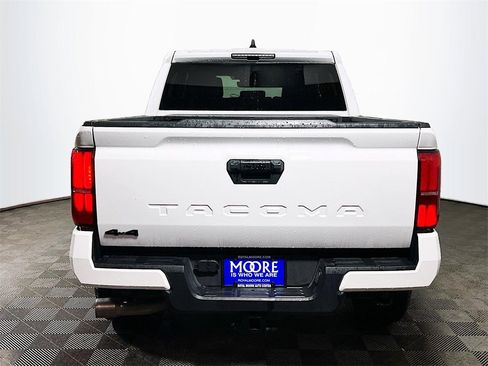 Used 2024 Toyota Tacoma TRD Off-Road image 7