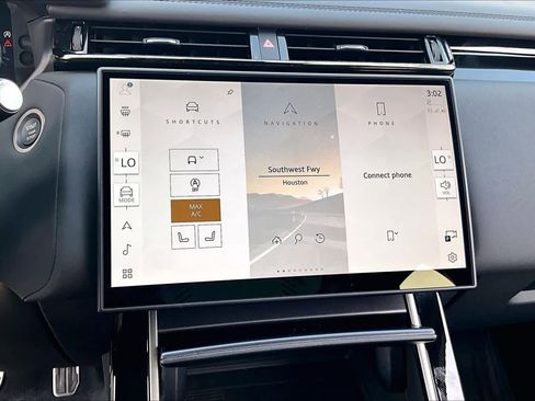 Used 2026 Land Rover Range Rover Velar Dynamic SE image 31