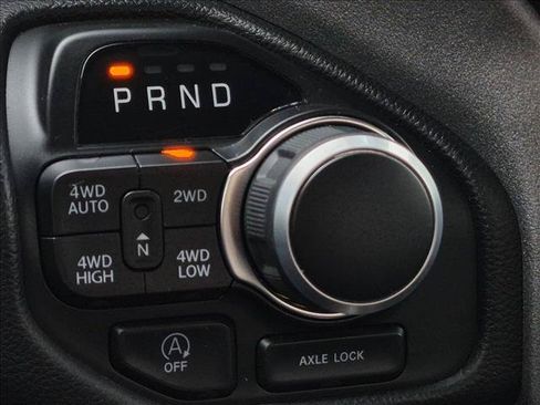 Used 2024 RAM 1500 Big Horn AWD/4WD image 11