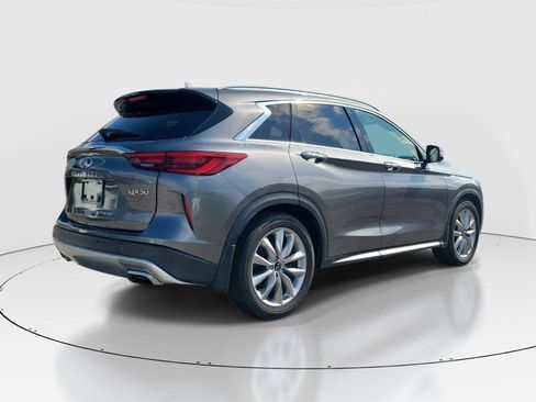 Used 2021 INFINITI QX50 Essential w/ Convenience Package FWD image 4