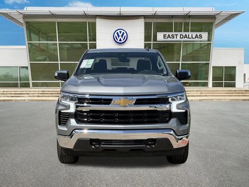 Used 2024 Chevrolet Silverado 1500 LT AWD/4WD image 6