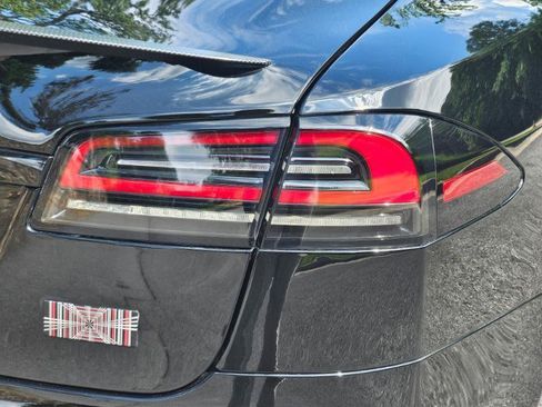 Used 2023 Tesla Model S Plaid AWD/4WD image 31