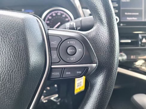 Used 2024 Toyota Camry LE image 20