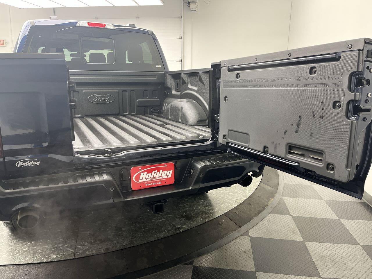 Certified 2024 Ford F150 Lariat w/ Bed Utility Package AWD/4WD image 37