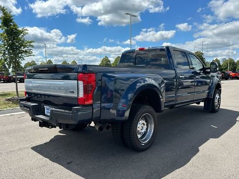 Used 2019 Ford F450 Platinum w/ Platinum Ultimate Package AWD/4WD image 34