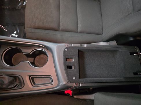 Used 2025 Dodge Durango GT RWD image 25