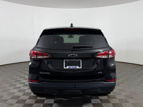 Used 2023 Chevrolet Equinox LS w/ LS Convenience Package AWD/4WD image 8