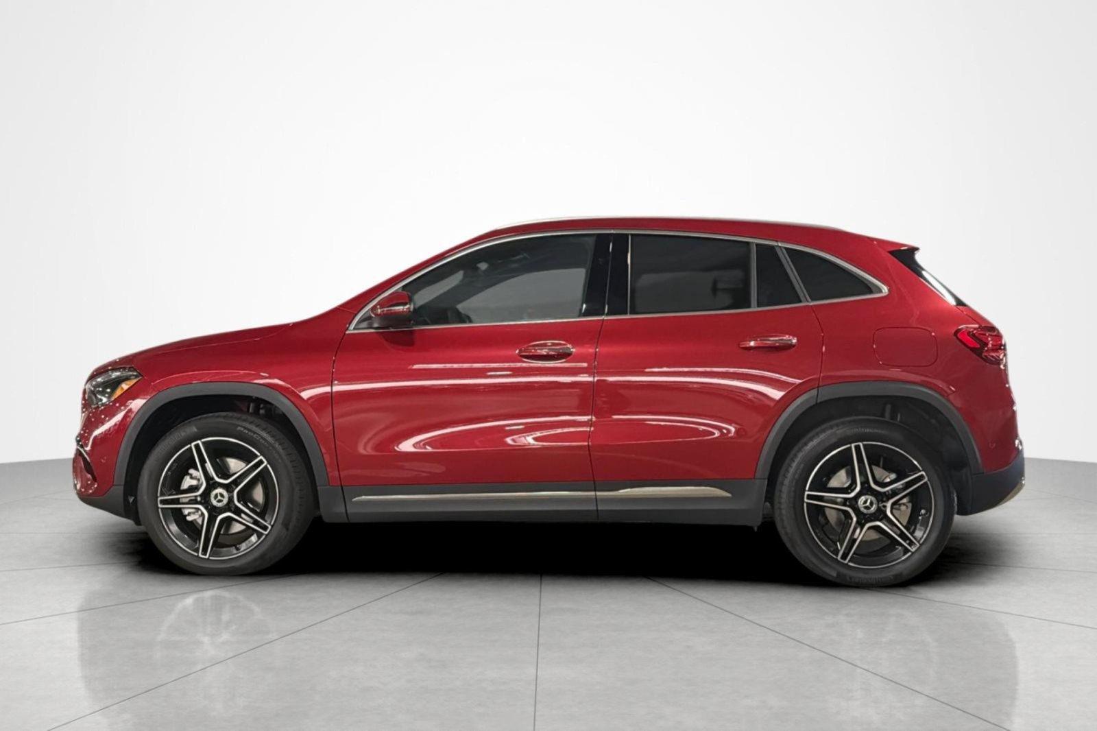 New 2026 Mercedes-Benz GLA 250 image 2