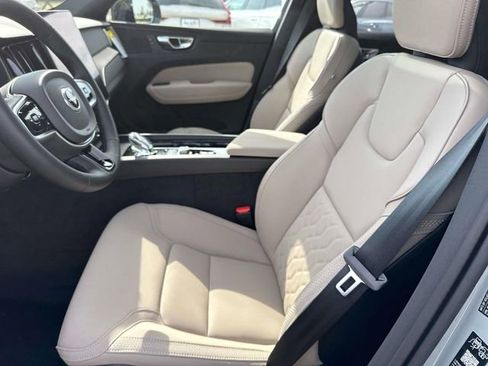 New 2026 Volvo XC60 B5 Plus w/ Protection Package Premier image 19