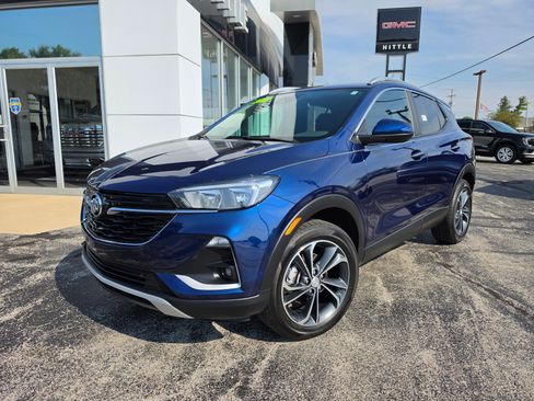 Used 2023 Buick Encore GX Select FWD image 1