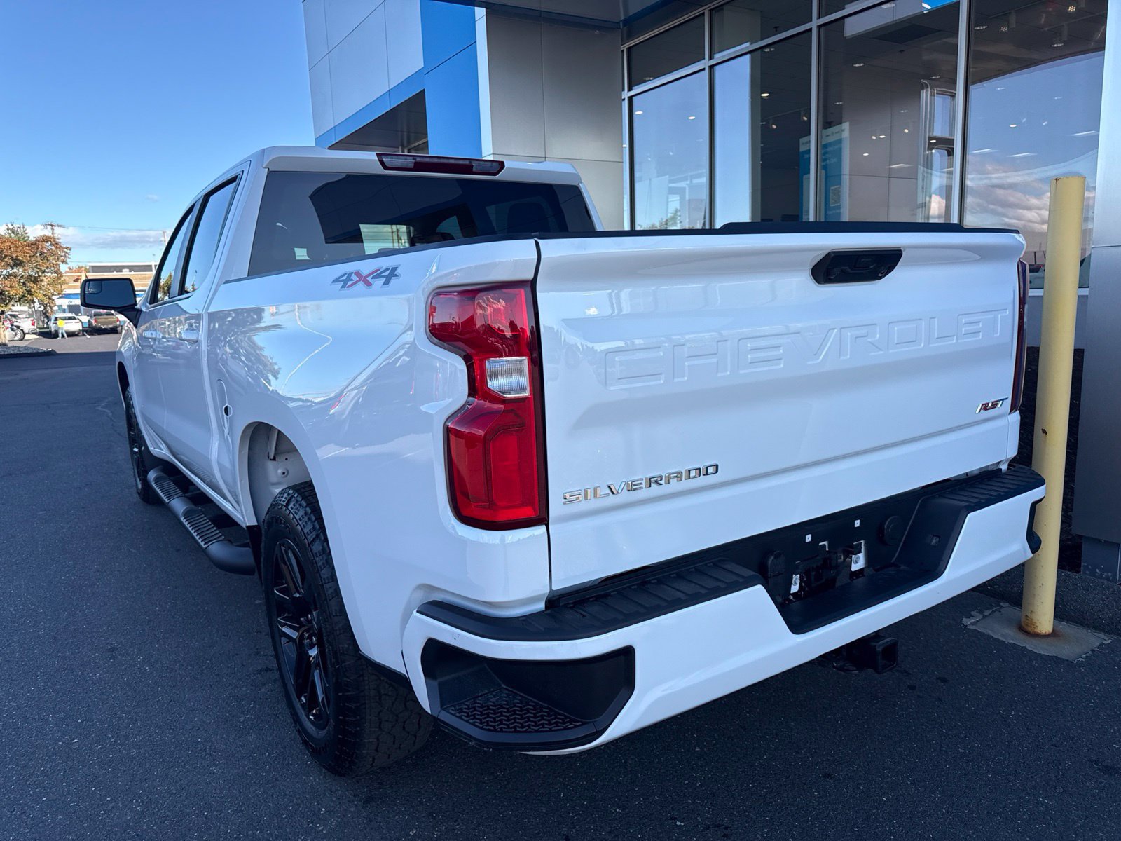 New 2026 Chevrolet Silverado 1500 RST w/ RST Select Package AWD/4WD image 9