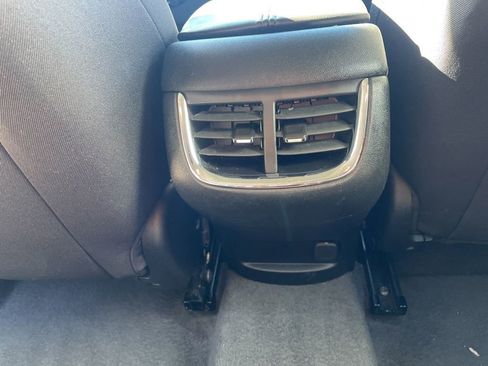 Used 2024 Chevrolet Malibu LT image 20