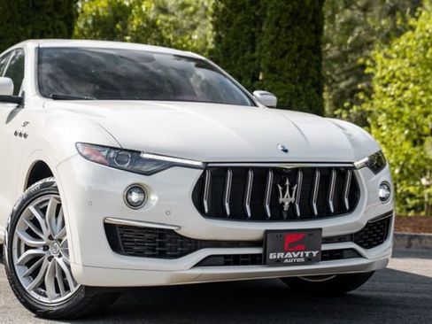 Used 2022 Maserati Levante GT AWD/4WD image 6