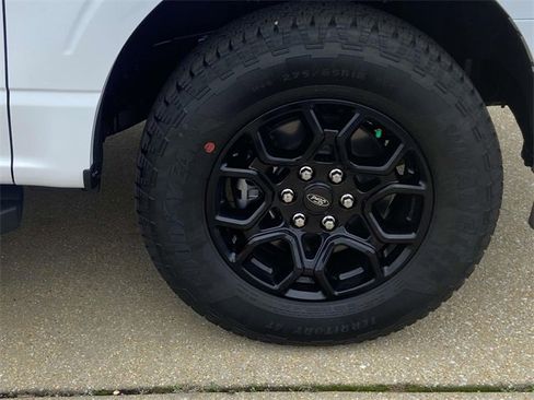 New 2025 Ford F150 XLT w/ Equipment Group 302A MID image 7