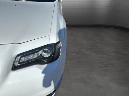 Used 2017 Chrysler 300 S RWD image 20